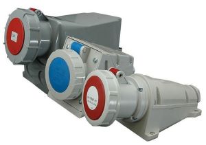 Industrijska utičnica nadgradna 63A 4P 400V IP67