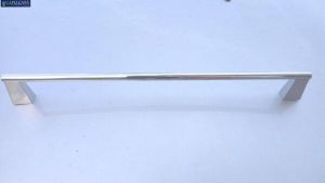 DRŽAČ PEŠKIRA 60CM &#8211; CAPO CASA 97801