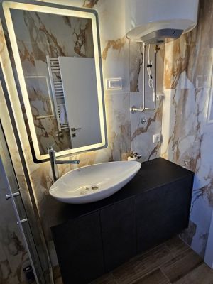 LED ogledalo MIONA 60x90cm pravougaono dimabilno