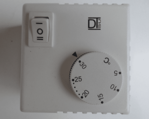 Sobni termostat MT10KP membranski prekidač