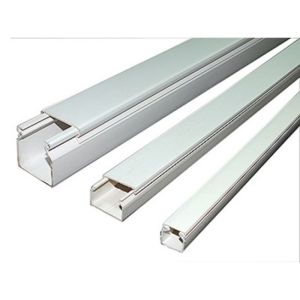 F PVC kanalica neslicovana 40x 40x2000 beli(SxVxD)